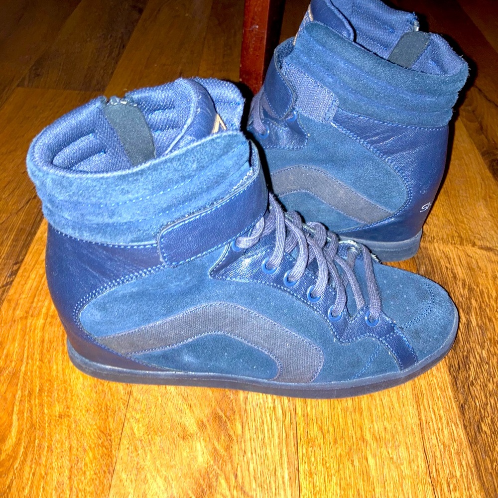 Sketchers Wedge Shoes